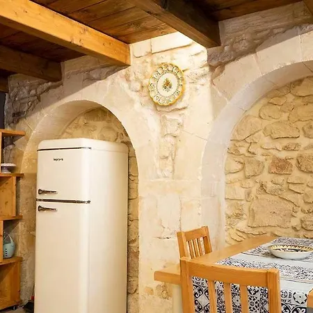 Apartment Dimora Dei Ricordi *
